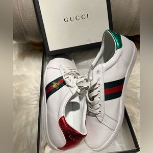 Men's Ace embroidered sneaker 11.5 US